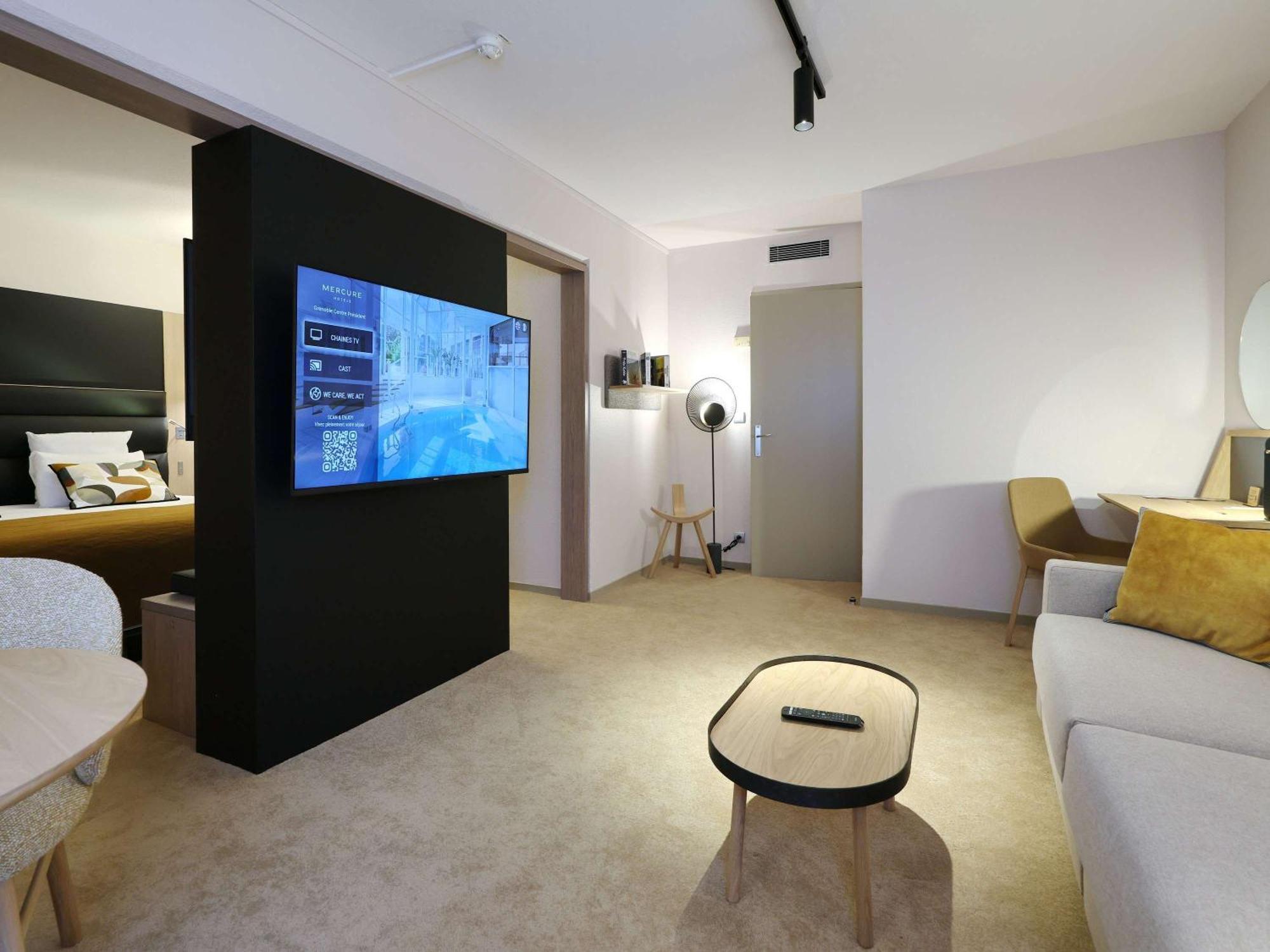 Mercure Grenoble Centre Porte Des Alpes Eksteriør billede