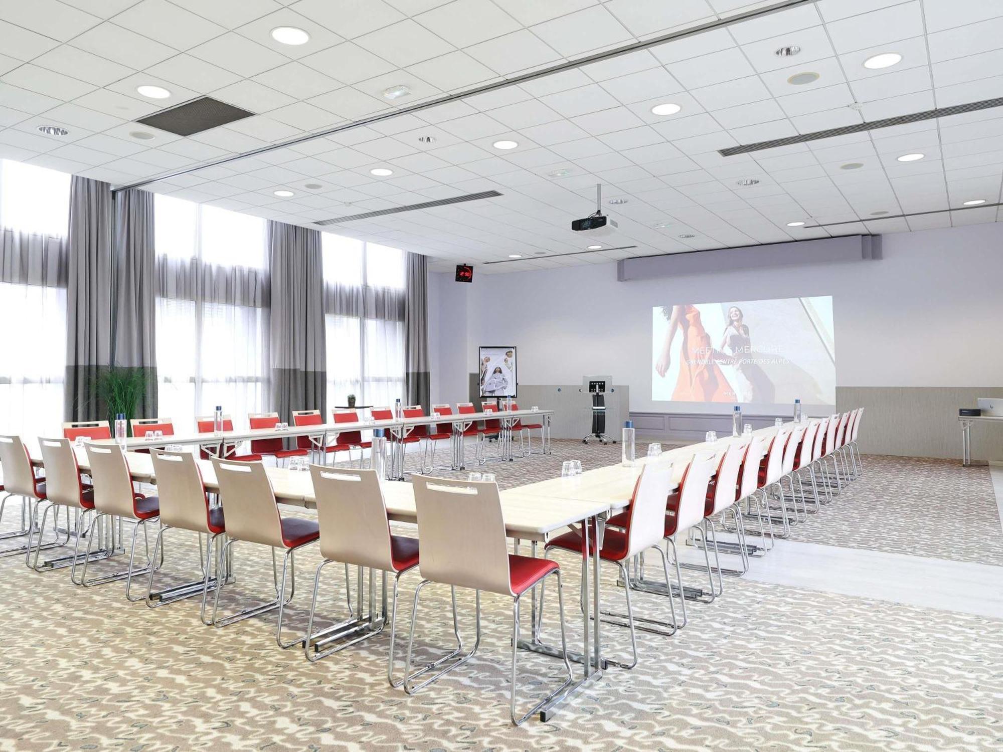 Mercure Grenoble Centre Porte Des Alpes Eksteriør billede